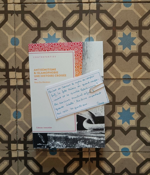 Couverture de Antisémitisme et Islamophobie et notule par Sana